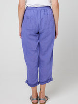 RUFFLE CAPRI LINEN PANT