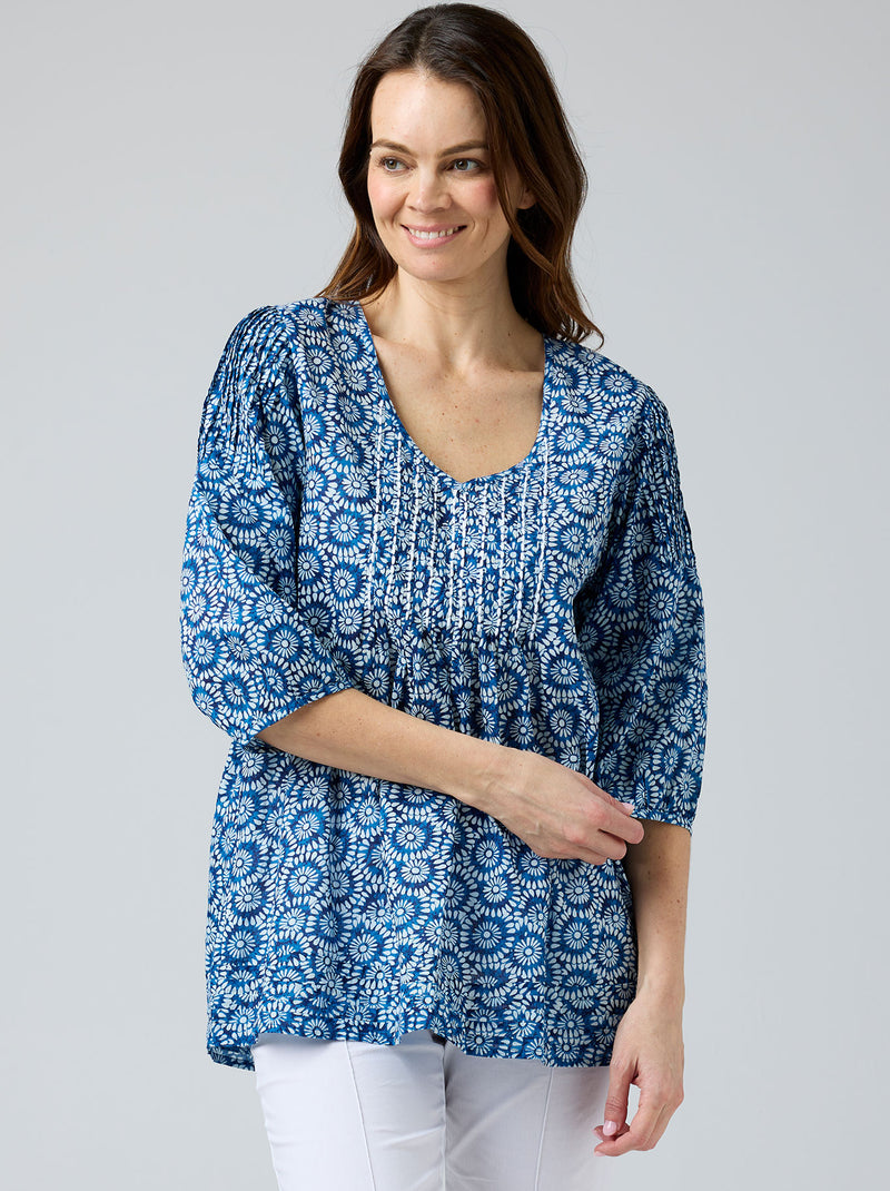 SALLY TOP